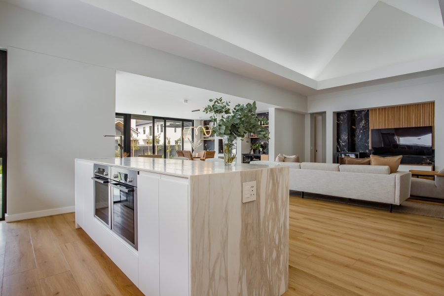 4 Bedroom Property for Sale in Pearl Valley at Val de Vie Western Cape